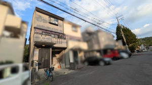 京都市伏見区日野野色町、収益物件/住宅の画像です