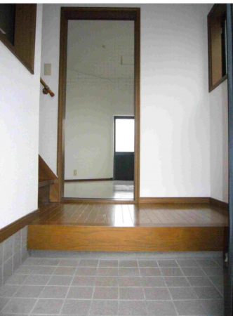 京都市伏見区久我森の宮町、収益物件/住宅の画像です