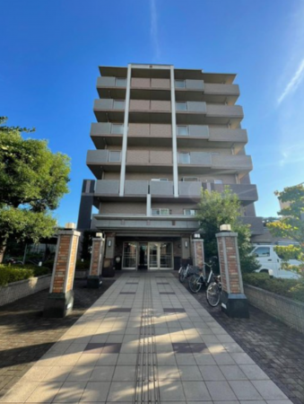 京都市南区上鳥羽高畠町、マンションの画像です