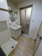 京都市伏見区深草出羽屋敷町、マンションの画像です