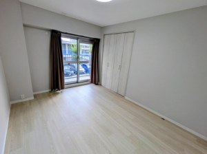 京都市伏見区深草出羽屋敷町、マンションの画像です