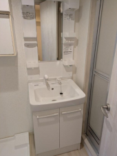 京都市伏見区深草出羽屋敷町、マンションの画像です