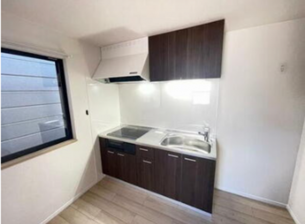 京都市伏見区羽束師志水町、収益物件/住宅の画像です