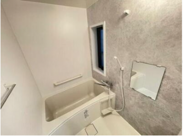 京都市伏見区羽束師志水町、収益物件/住宅の画像です