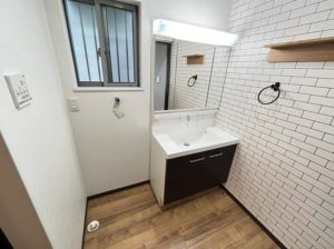 京都市伏見区久我森の宮町、中古一戸建ての画像です