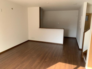 京都市伏見区羽束師菱川町、中古一戸建ての画像です