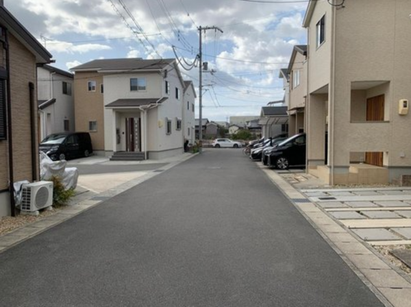 京都市伏見区羽束師菱川町、中古一戸建ての画像です