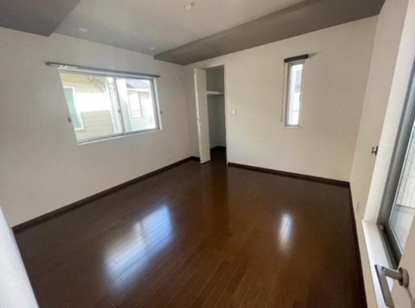 京都市伏見区羽束師菱川町、中古一戸建ての画像です