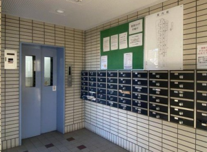 京都市伏見区日野西風呂町、マンションの画像です