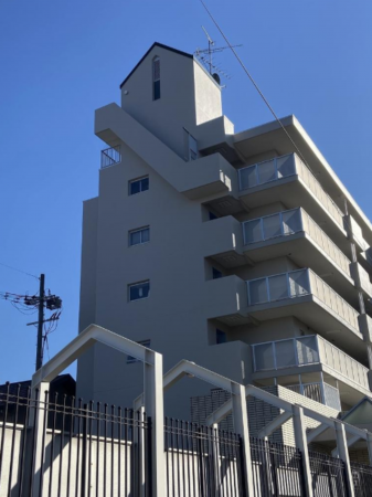 京都市伏見区日野西風呂町、マンションの画像です