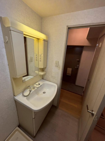 京都市伏見区日野西風呂町、マンションの画像です