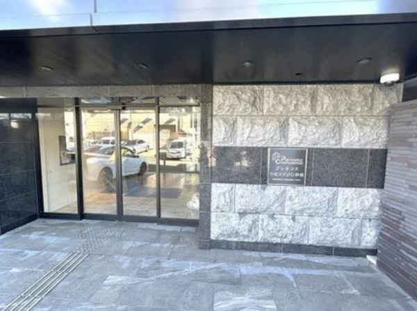 京都市南区東九条西河辺町、マンションの画像です