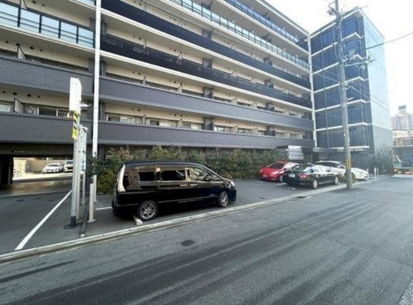 京都市南区東九条西河辺町、マンションの画像です