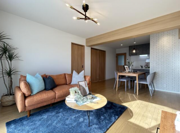 京都市伏見区横大路下三栖山殿、マンションの画像です