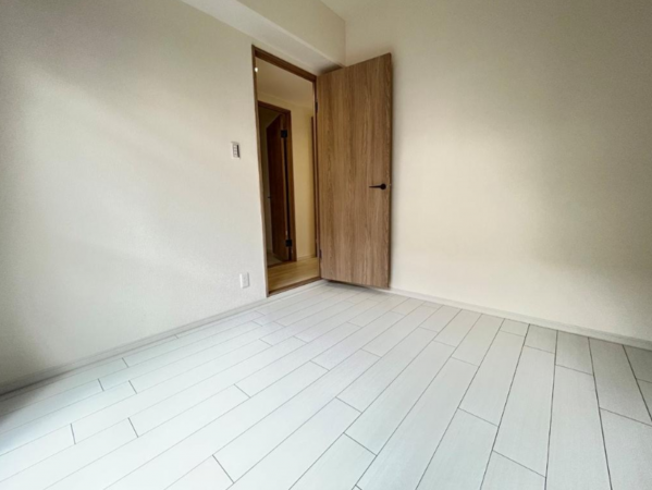 京都市南区久世上久世町、マンションの画像です