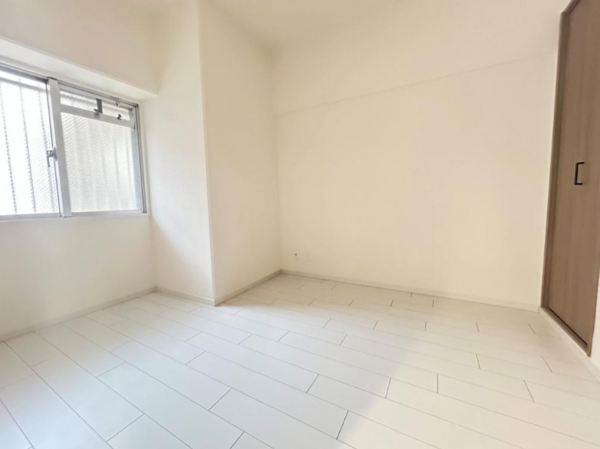 京都市南区久世上久世町、マンションの画像です