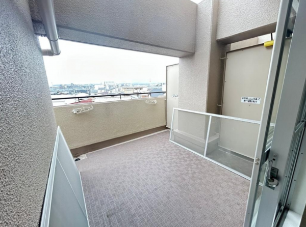 京都市南区久世上久世町、マンションの画像です