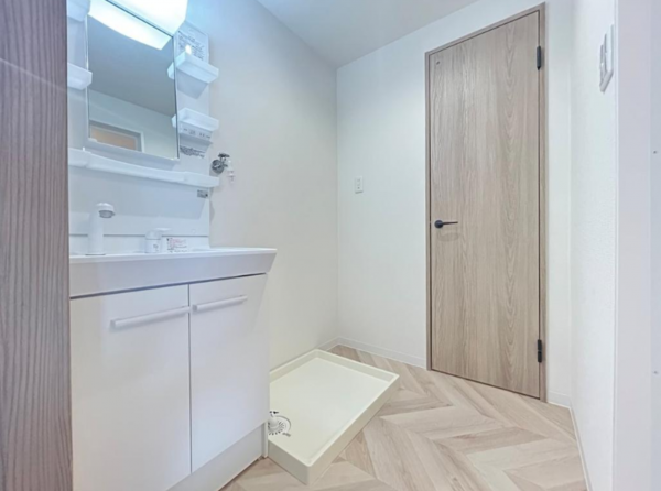 京都市南区久世上久世町、マンションの画像です