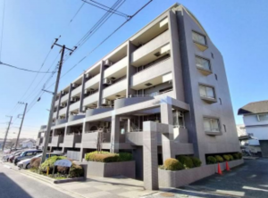 朝霞市浜崎、マンションの外観画像です