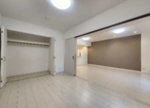 朝霞市宮戸、マンションの画像です