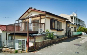 朝霞市溝沼、中古一戸建ての外観画像です