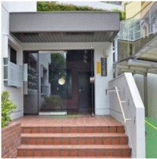 朝霞市栄町、マンションの画像です