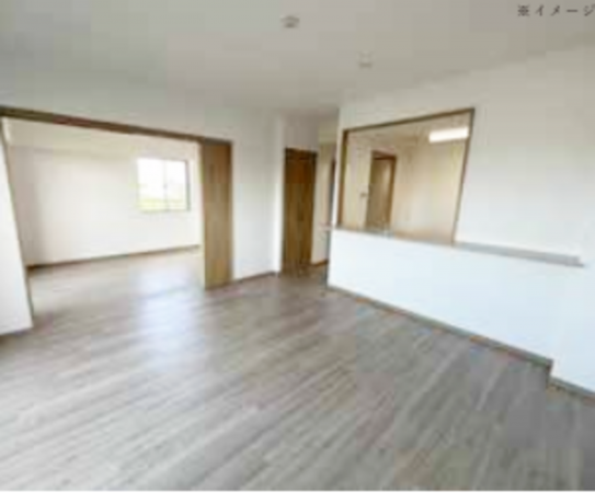 朝霞市本町、マンションの居間画像です