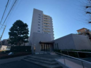 朝霞市三原、マンションの外観画像です