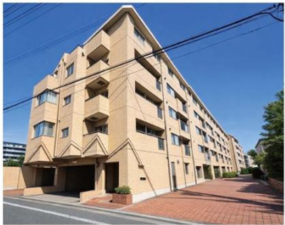 朝霞市膝折町、マンションの外観画像です