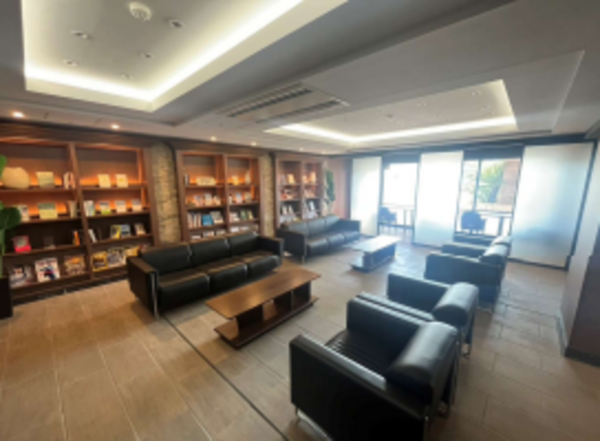 朝霞市根岸台、マンションの画像です