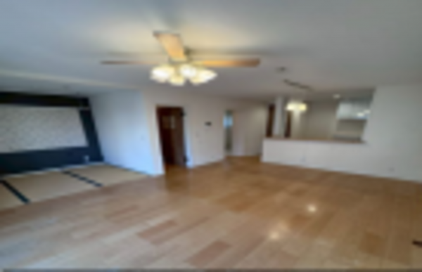 朝霞市宮戸、中古一戸建ての居間画像です