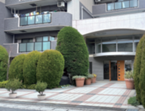 朝霞市西弁財、マンションの画像です