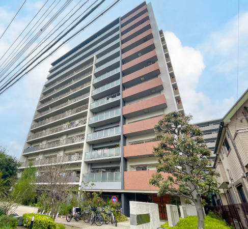 朝霞市栄町、マンションの外観画像です