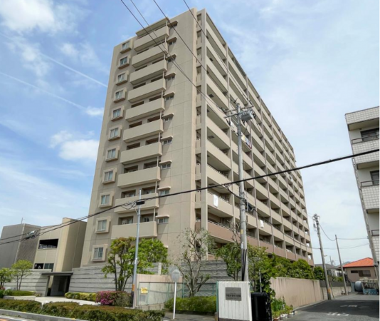 朝霞市三原、マンションの画像です