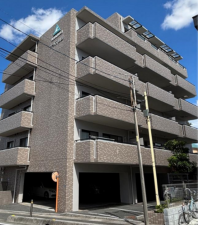 朝霞市根岸台、マンションの外観画像です