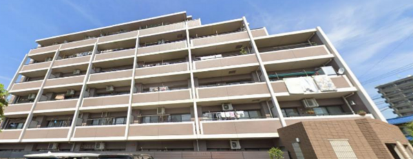 朝霞市膝折町、マンションの画像です