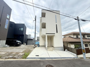 池田市五月丘、新築一戸建ての画像です