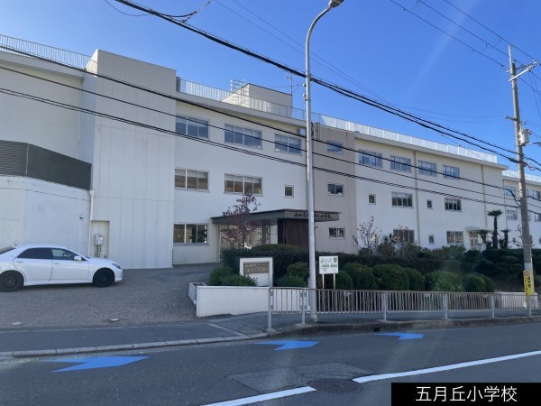 池田市五月丘、新築一戸建ての画像です