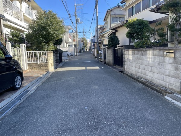 池田市鉢塚、マンションの画像です