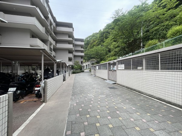 池田市伏尾町、マンションの画像です