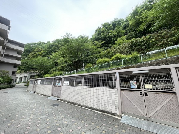 池田市伏尾町、マンションの画像です