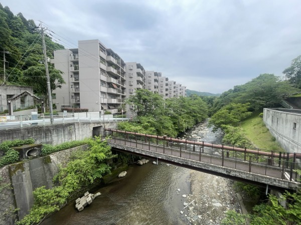 池田市伏尾町、マンションの画像です