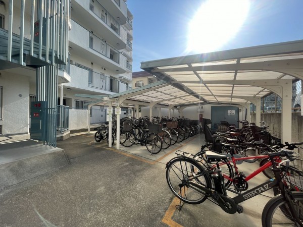 池田市緑丘、マンションの画像です