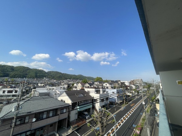 池田市緑丘、マンションの画像です