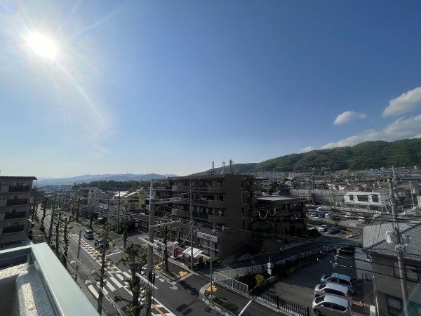池田市緑丘、マンションの画像です