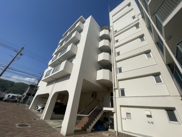 池田市緑丘、マンションの画像です