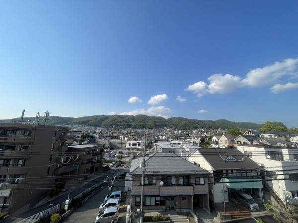 池田市緑丘、マンションの画像です