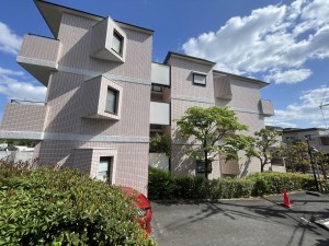 池田市渋谷、マンションの画像です