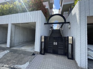 池田市渋谷、マンションの画像です