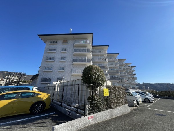 池田市伏尾台、マンションの画像です
